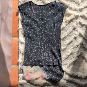 Gray Asymmetrical Cap Sleeve Tunic